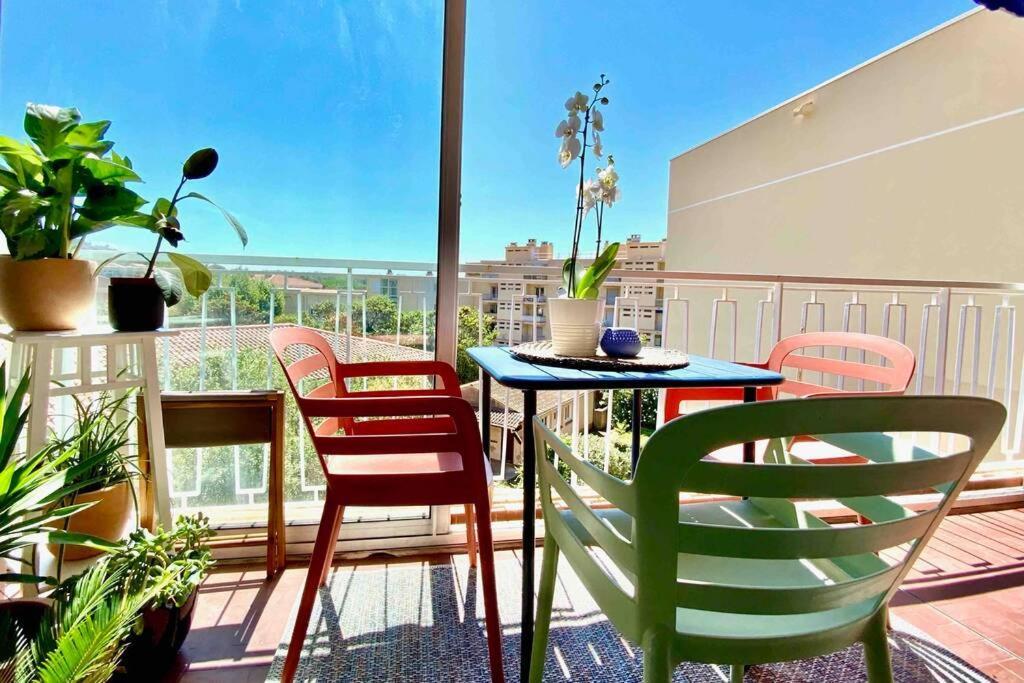 Superbe 4 Couchages Avec Terrasse - Clim - 50M De La Mer Saint-Raphael  Bagian luar foto